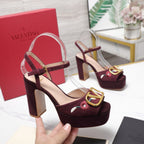 VALENTINO 25S GARAVANI VLOGO SIGNATURE HIGH-HEEL SANDALS 110 MM IN DARK RED SUEDE