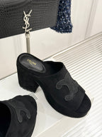 ELENA MULE IN BLACK VELVET