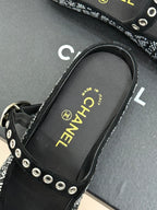 CC FLAT MULES 25SS IN BLACK EMBELLISHED WITH RHINESTONES