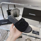 SLIPPERS BLACK SHEEPSKIN