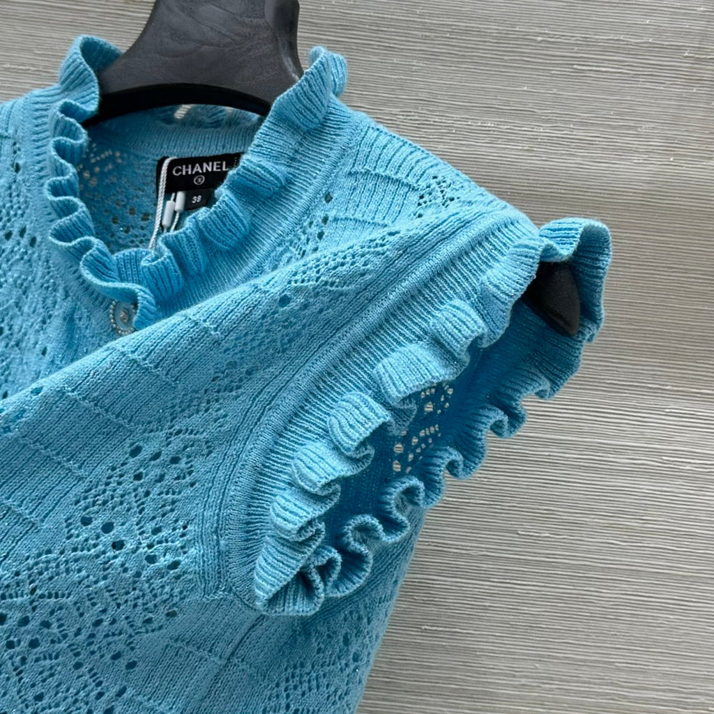 CHANEL SLEEVELESS TOP STYLE 73