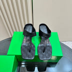 MARELLA THONG IN BLACK LEATHER WITH SIGNATURE INTRECCIATO INSOLE 55 MM