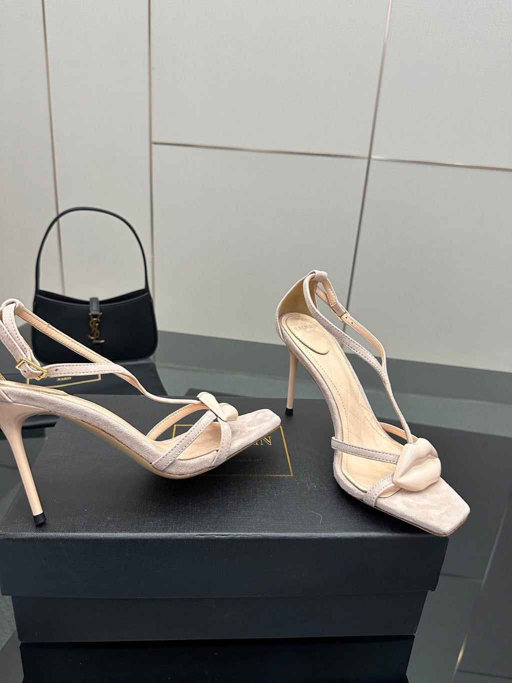 BALMAIN 25S LIPS SANDALS 10 IN BLUSH BEIGE SUEDE