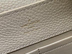CAPUCINES MM 31 IN KHAKI BROWN TAURILLON
