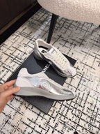 CLASSIC SNEAKERS IN SILVER SHEEPSKIN