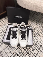 TRAINERS SNEAKER IN WHITE CALFSKIN AND SUEDE
