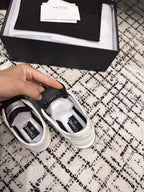 TRAINERS SNEAKER IN WHITE CALFSKIN AND SUEDE