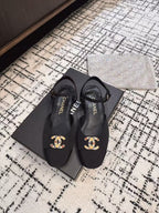 FLAT SLINGBACKS IN BLACK FABRIC