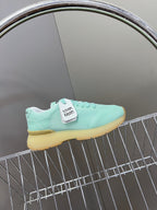 BASIC SNEAKERS IN TURQUOISE MESH