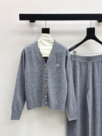 BURBERRY 25S CARDIGAN AND STRAIGHT-LEG PANTS SET 097