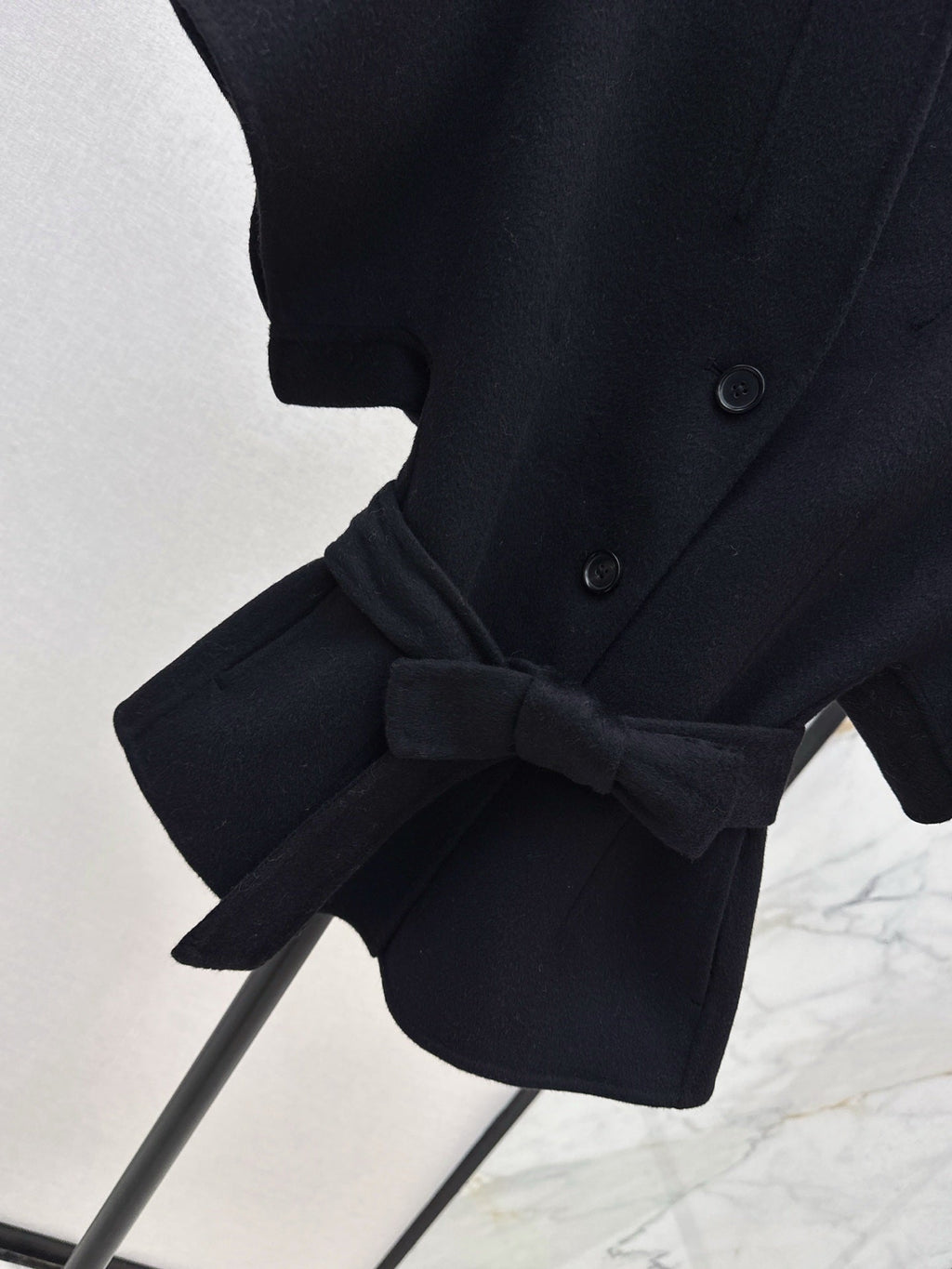 DIOR 25S SHORT DOUBLE-FACED KNIT COAT 586