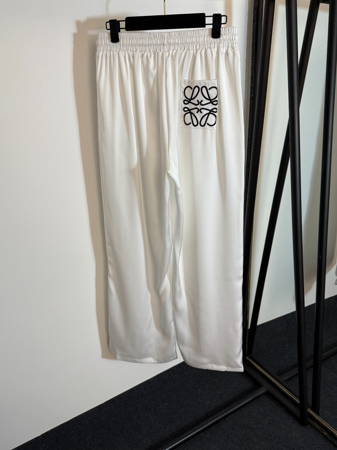 LOEWE SHIRT AND TRORS SET STYLE 116