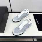 SPORTS SHOES IN GREY FABRIC