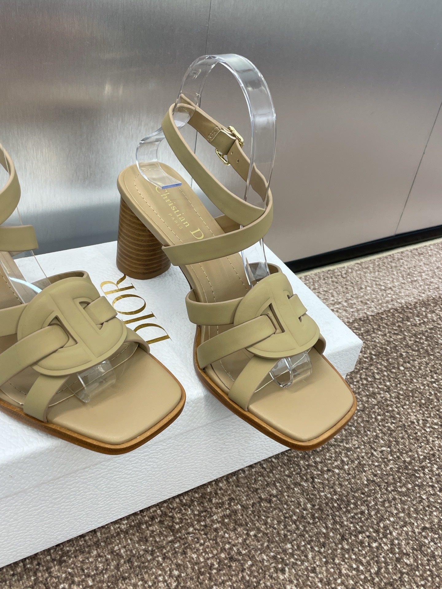 D-CLUB HIGH HEEL SLIDE 25S 80MM IN GOLDEN BEIGE CALFSKIN