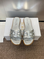 D-CLUB SLIDE SANDAL 25S IN SILVER GLOSSY CALFSKIN