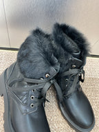 DIOR 25S D-MAJOR ANKLE BOOTS WICKER STYLE 35MM IN BLACK CALFSKIN AND FUR