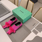 POINTED-TOE FLATS WITH BOW IN HOT PINK SOFT LAMBSKIN