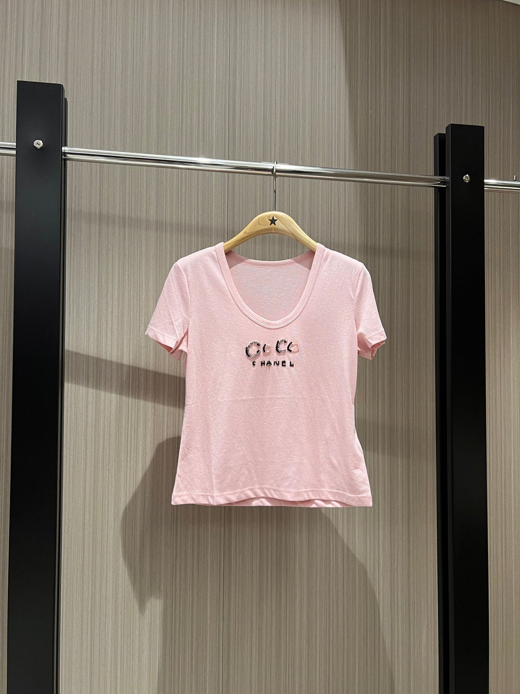 CC Hand-beaded Coco letter U-neck T-shirt Cotton