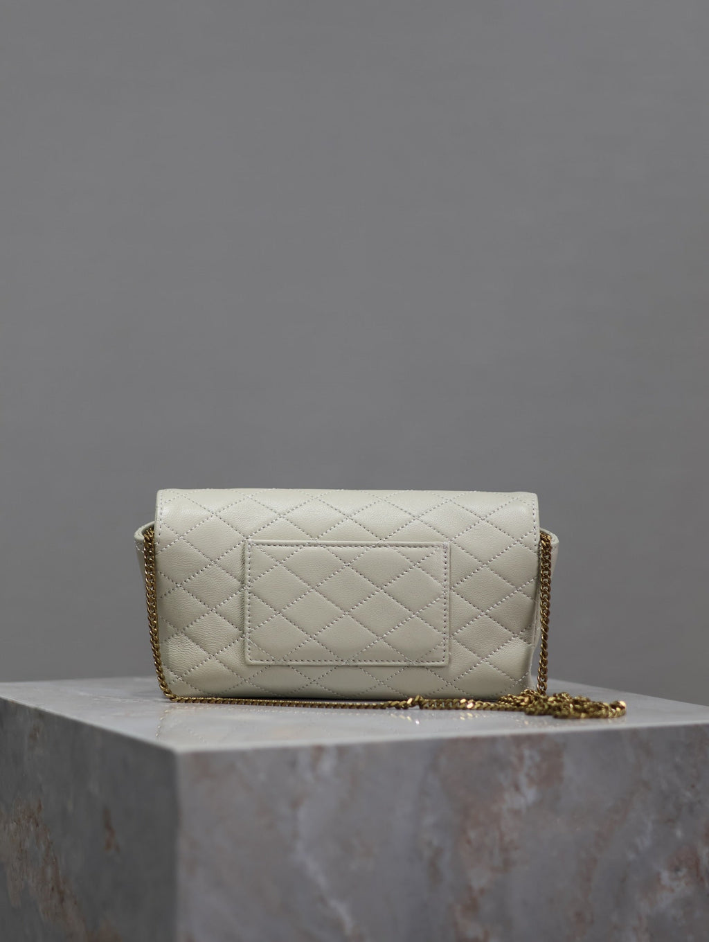 Gaby Phone Bag 19cm White Quilted Leather GHW