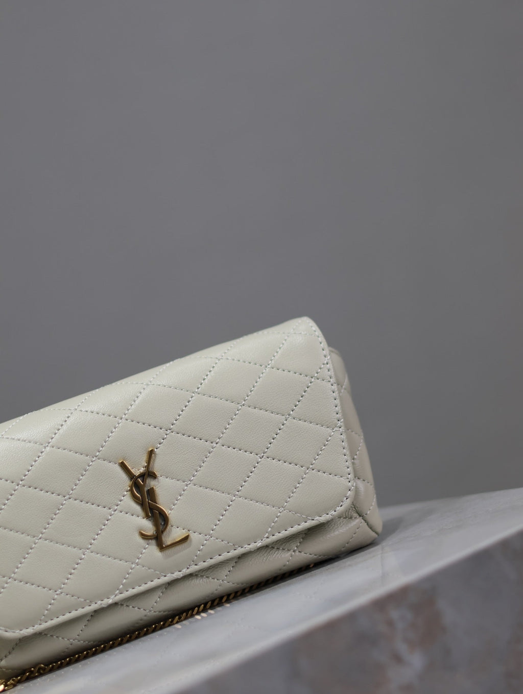 Gaby Phone Bag 19cm White Quilted Leather GHW