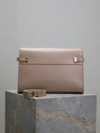 MANHATTAN MEDIUM 29 IN DARK BEIGE SMOOTH CALFSKIN GOLD BUCKLE