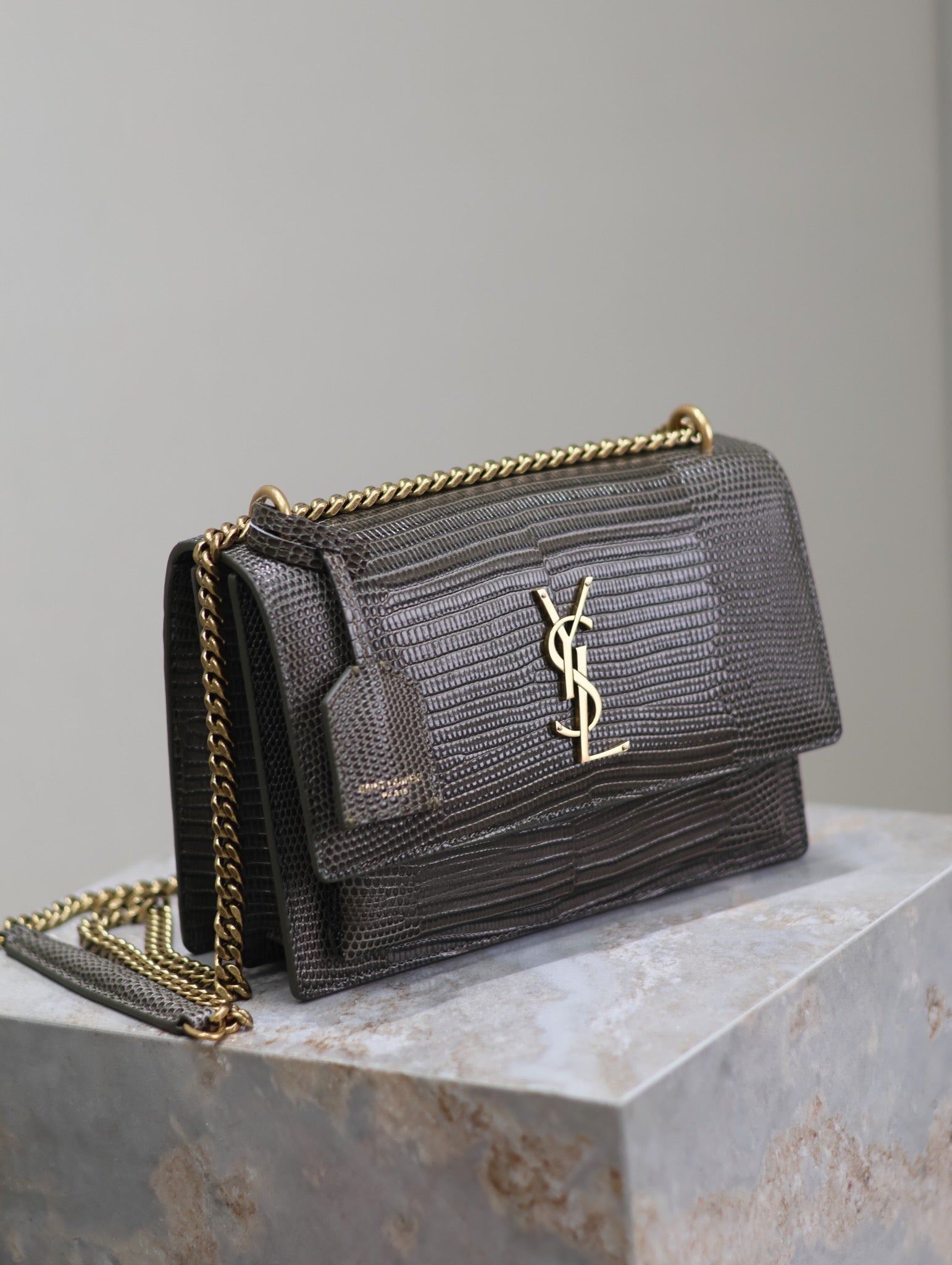 YSL 25S SUNSET MEDIUM 22 IN BROWN LIZARD-EMBOSSED CALFSKIN GOLD HARDWARE