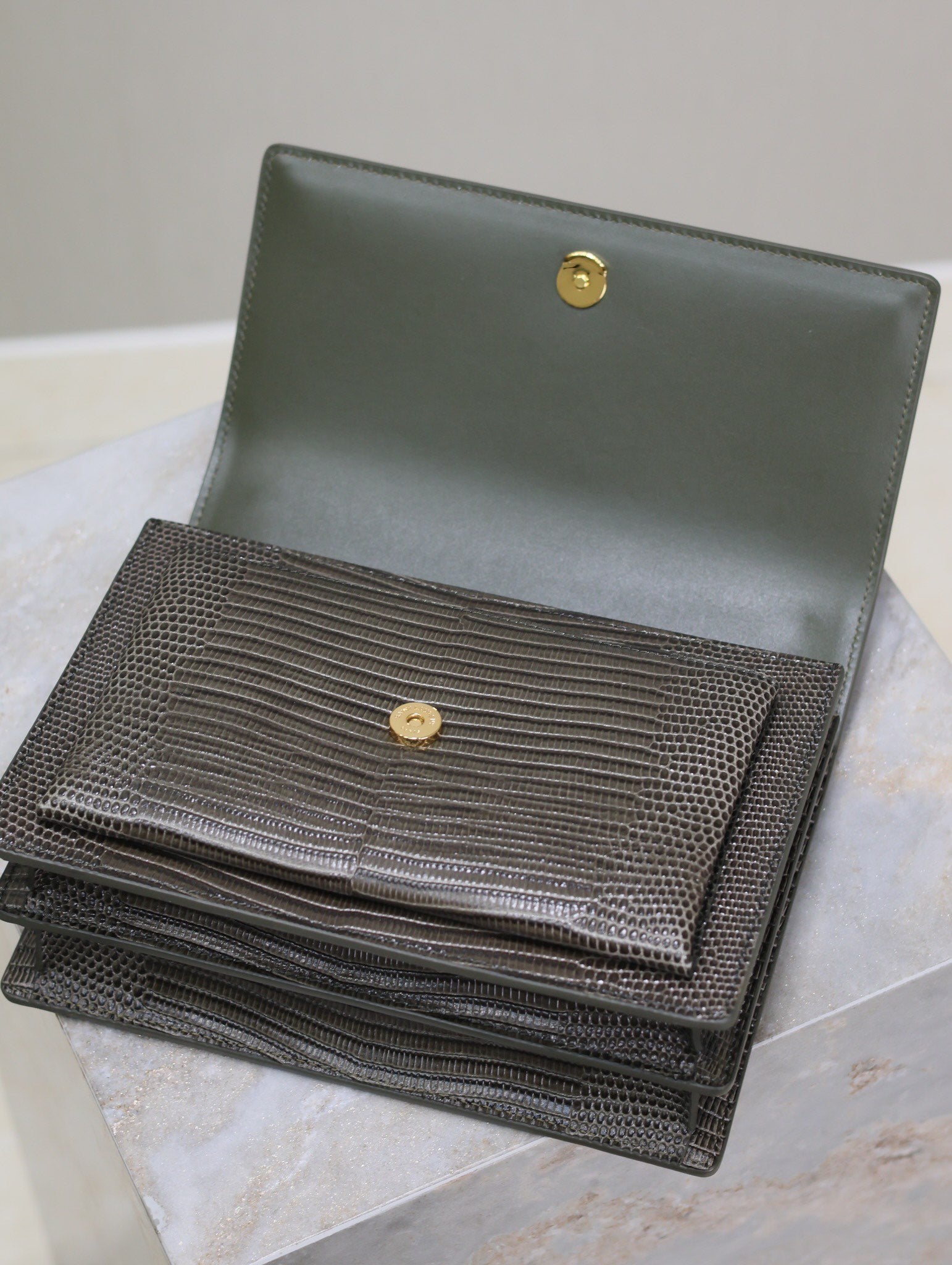 YSL 25S SUNSET MEDIUM 22 IN BROWN LIZARD-EMBOSSED CALFSKIN GOLD HARDWARE