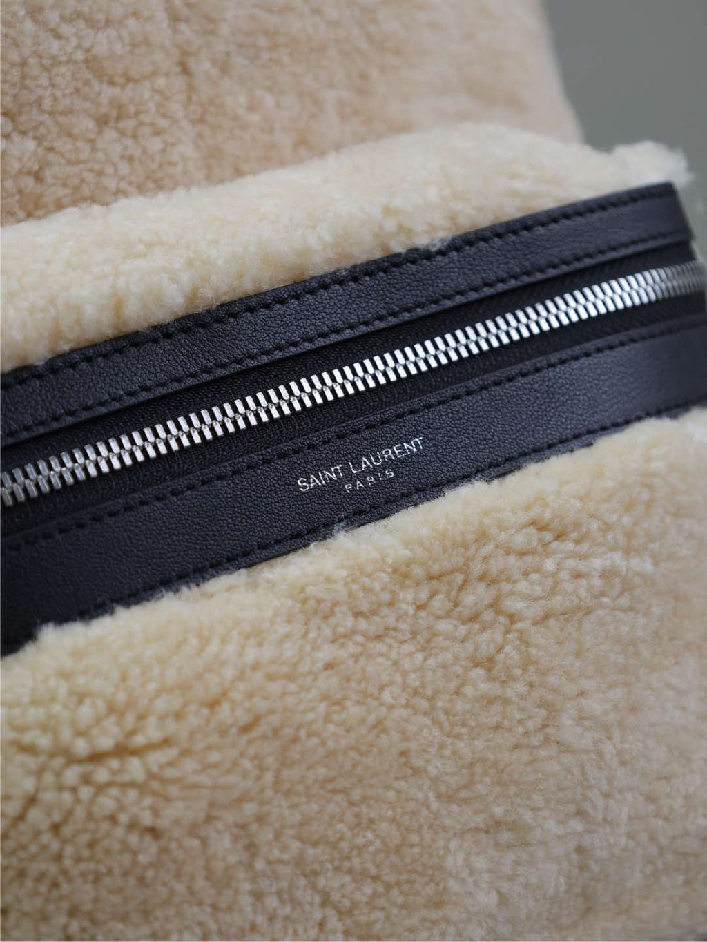 CITY BACKPACK 35 IN BEIGE SHEARLING