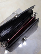 CASSANDRA CHAIN BAG 22 IN BLACK CROCODILE PATTERN CALFSKIN SILVER HARDWARE