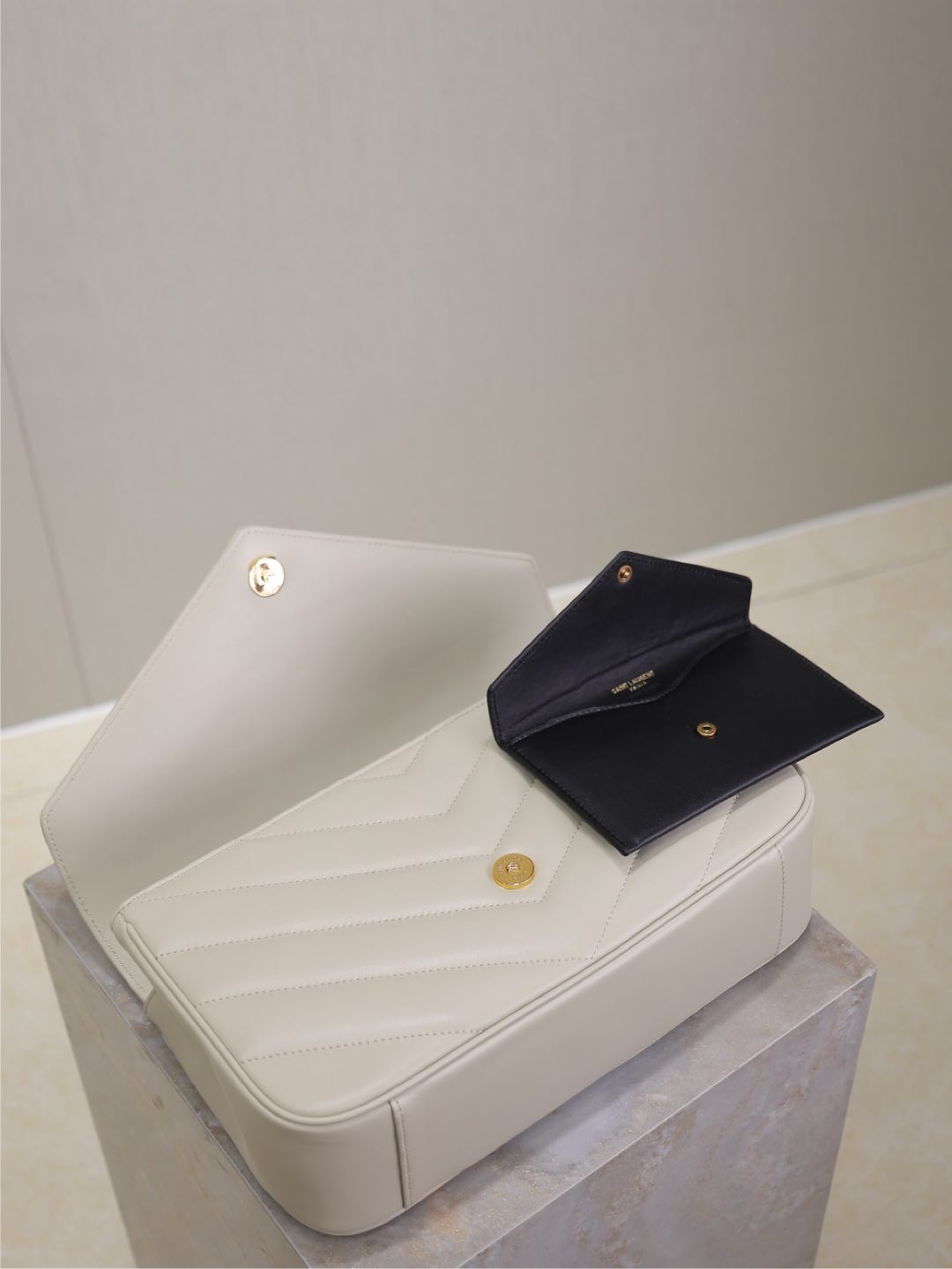 LOULOU SMALL 24 IN WHITE SHEEPSKIN GOLD HARDWARE