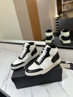 MID-TOP SNEAKERS IN WHITE MIX BLACK PERFORATED LAMBSKIN