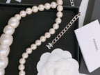 CHAIN BELT IN PEARL AND SILVER METAL