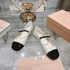 MARY JANE SANDAL CAP TOE WHITE SHEEPSKIN