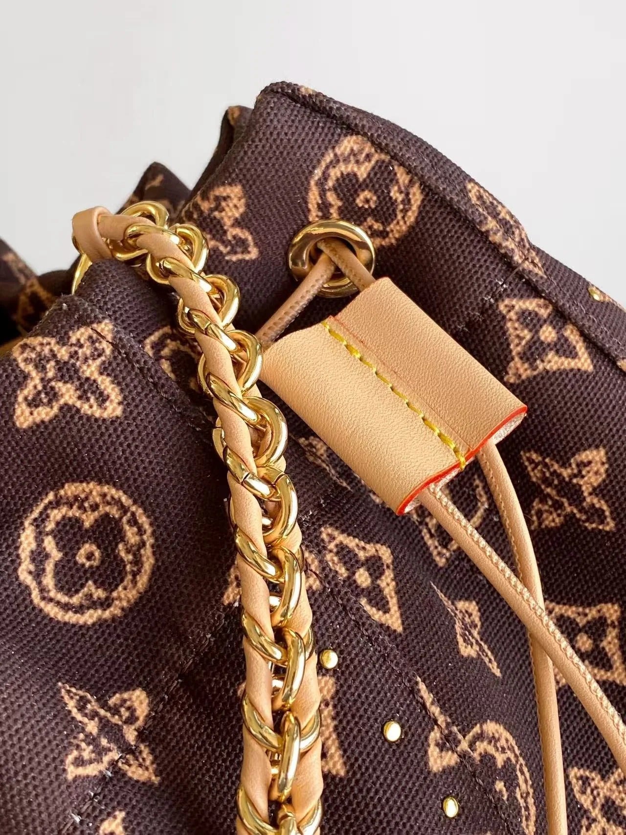 Louis Vuitton 2026 Noé Trunk Brown Tan Monogram Canvas Mix Cowhide