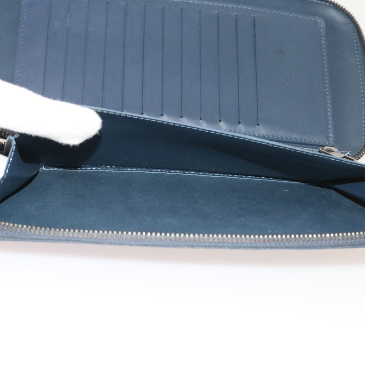 LO-LV bags 1697