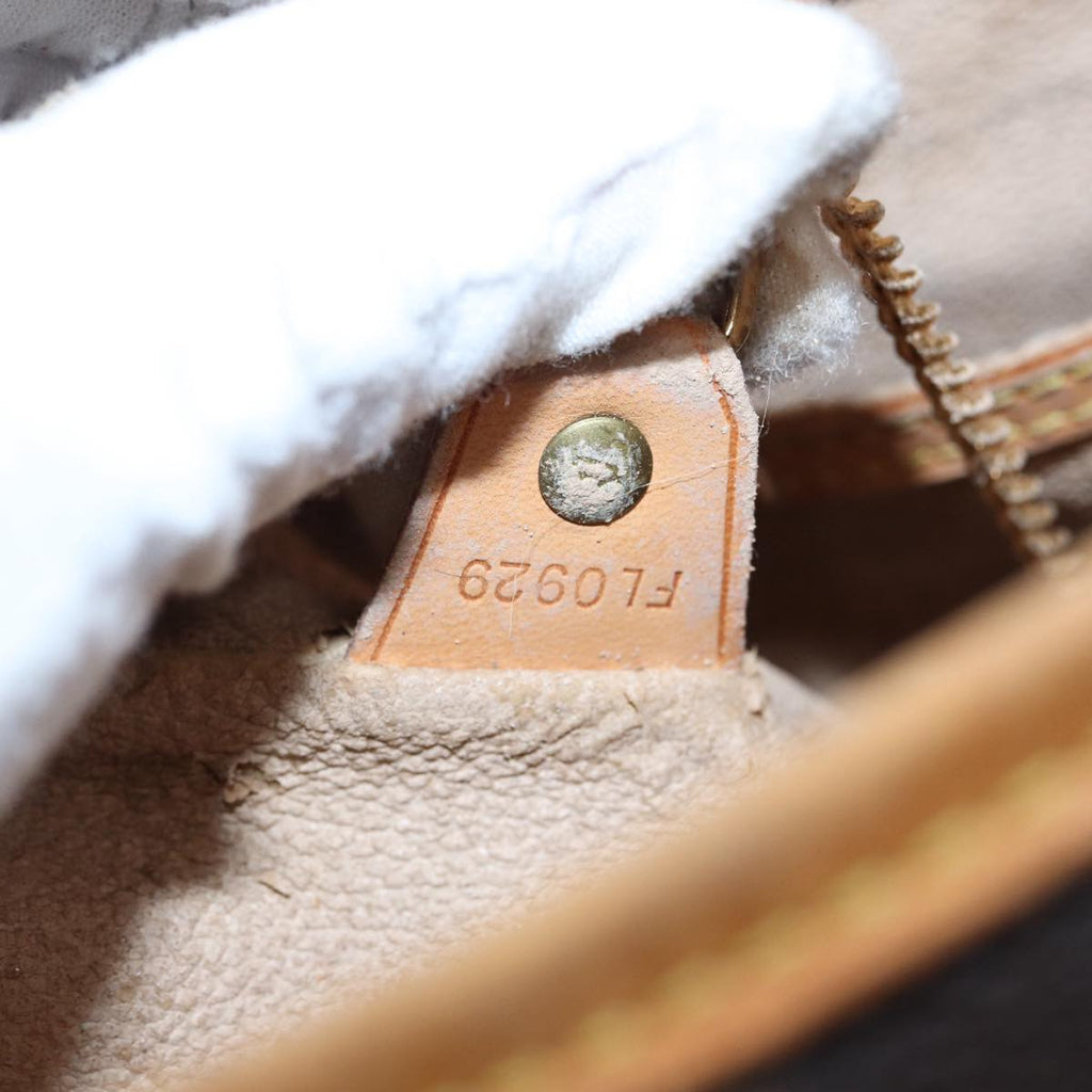 LO-LV bags 6180