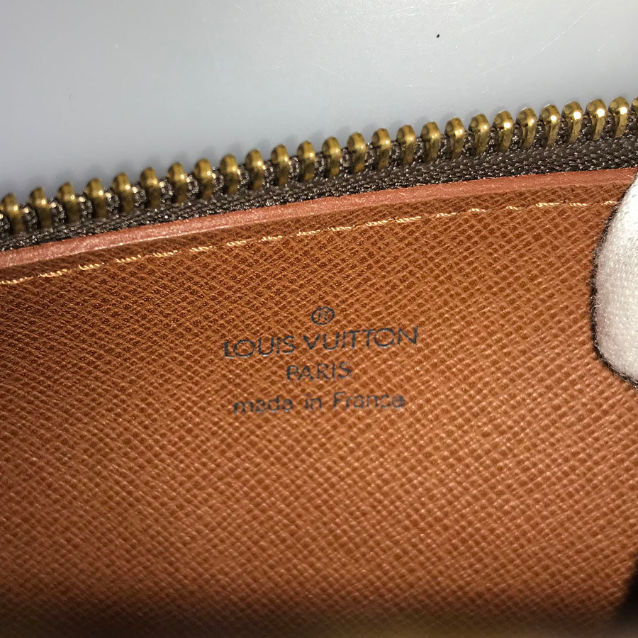 LO-LV bags 5551