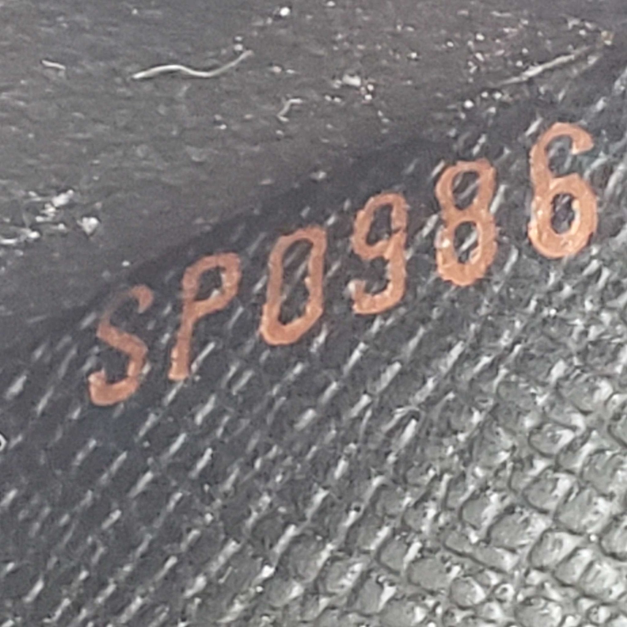 LO-LV bags 2316
