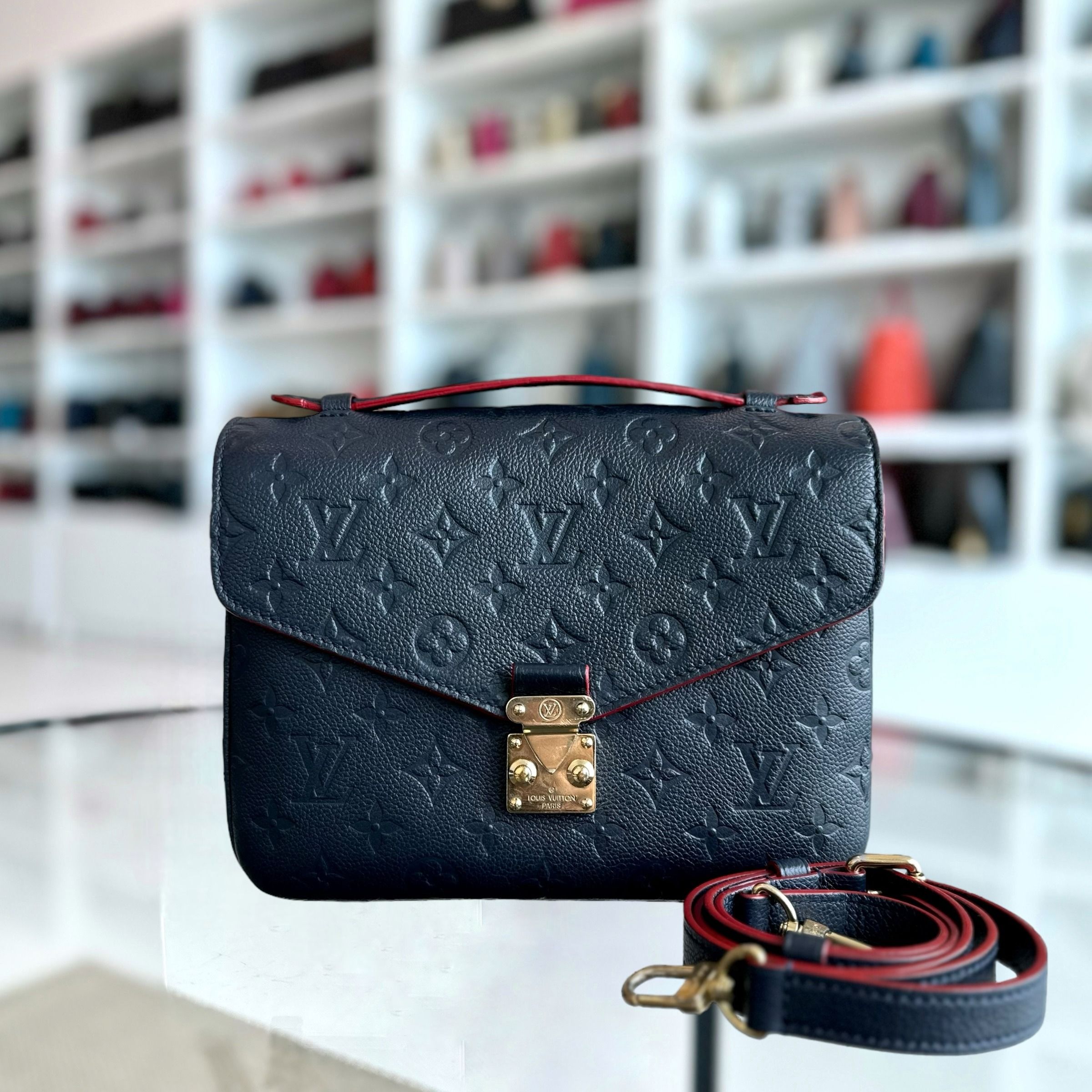 Pochette Metis