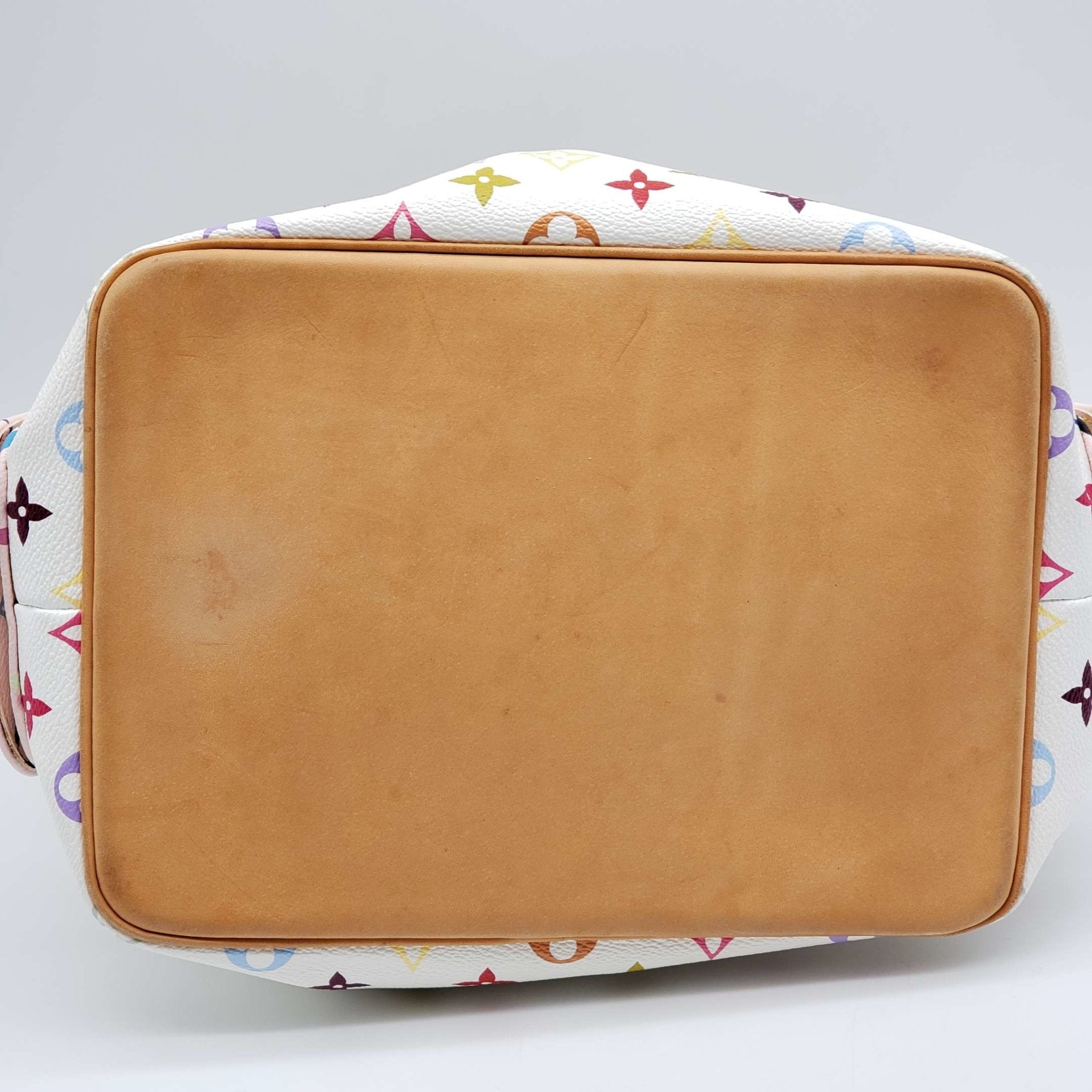 LO-LV bags 3673