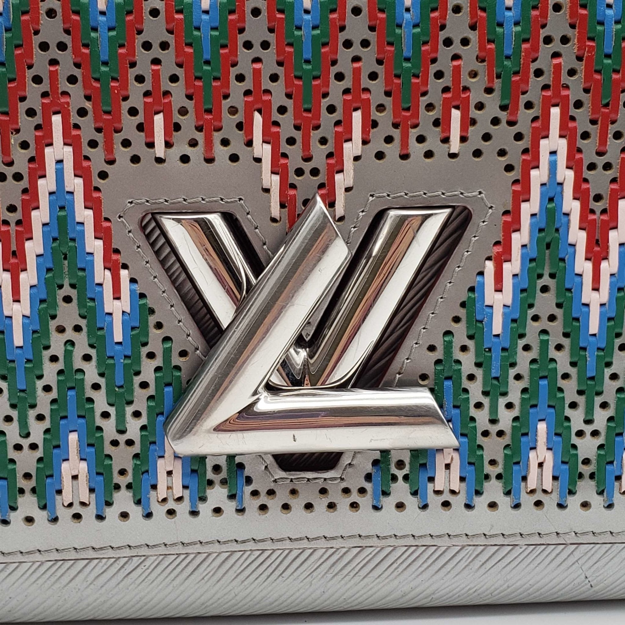 LO-LV bags 2629