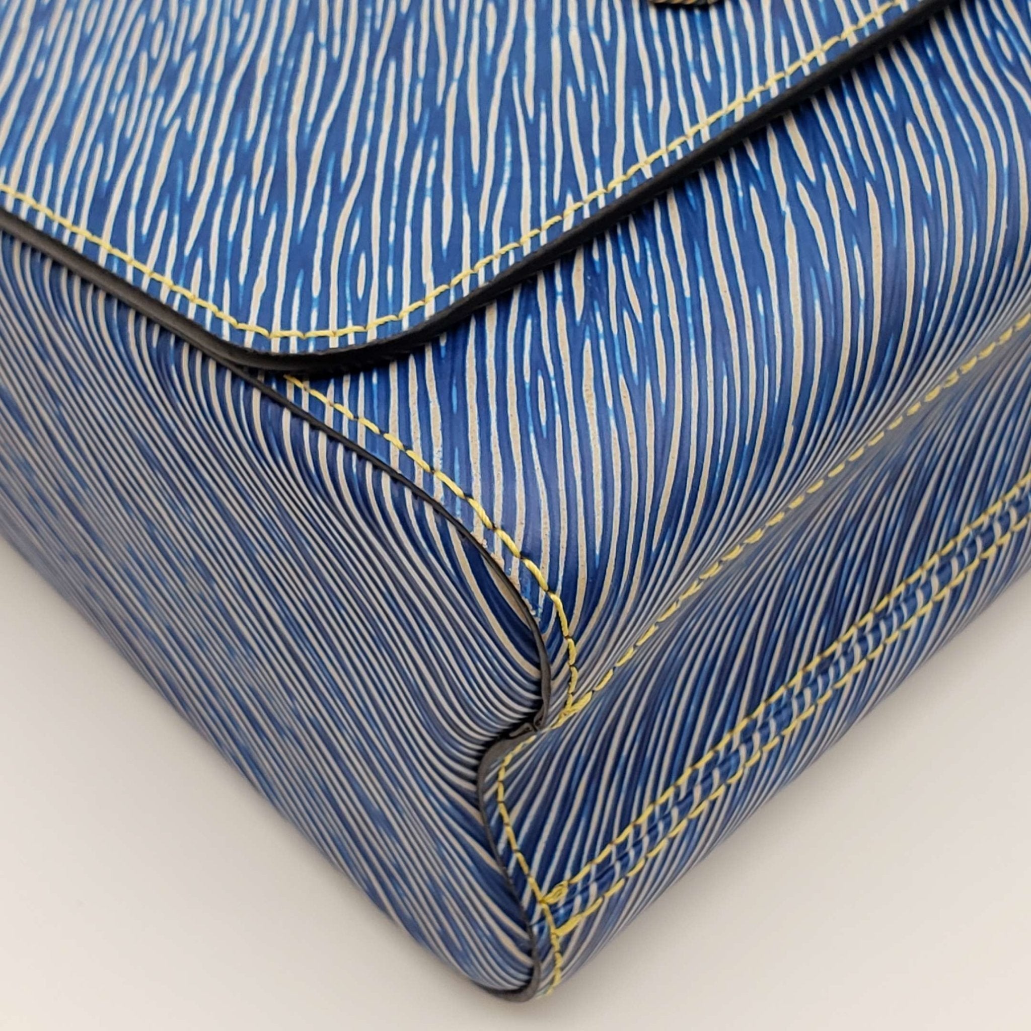 LO-LV bags 2632