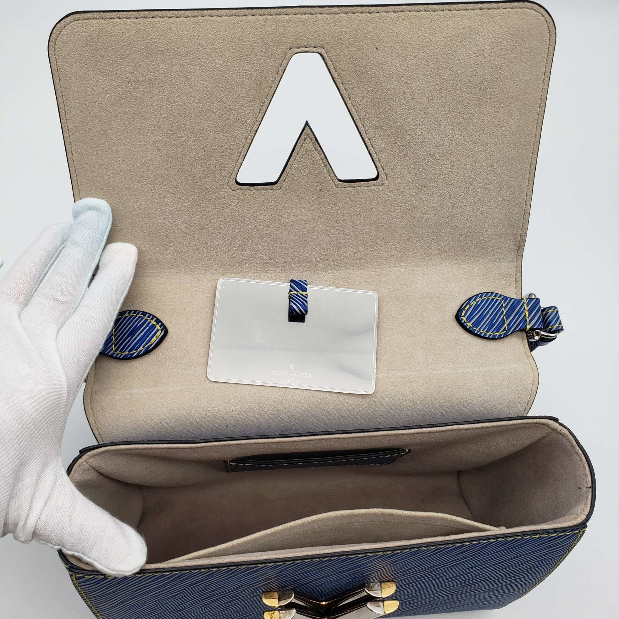 LO-LV bags 2632