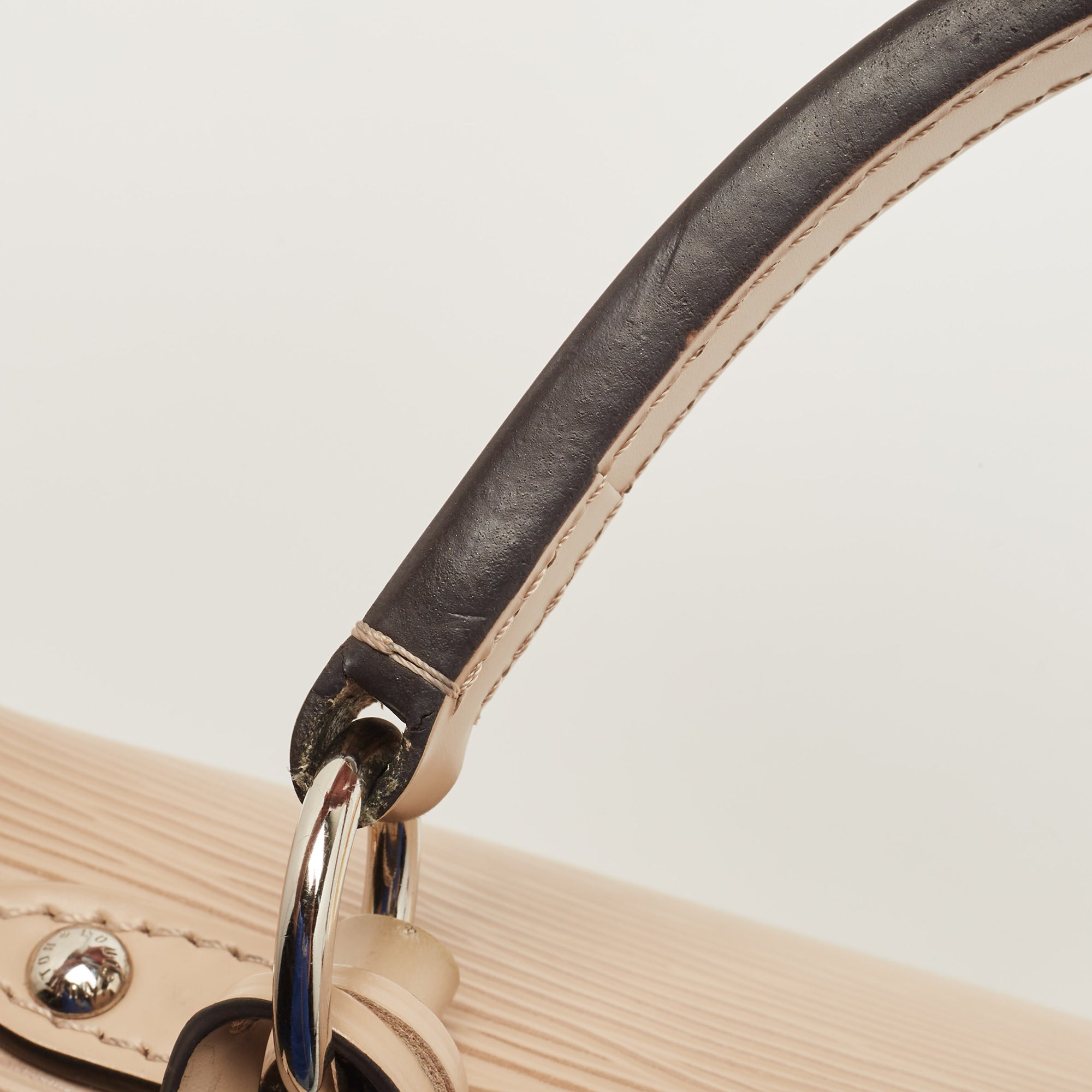 LO-LV bags 2160