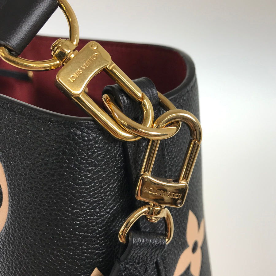 LO-LV bags 5257