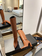 YSL 25S HIGH-HEEL KNEE-HIGH BOOTS 95 MM IN RUST BROWN LAMBSKIN