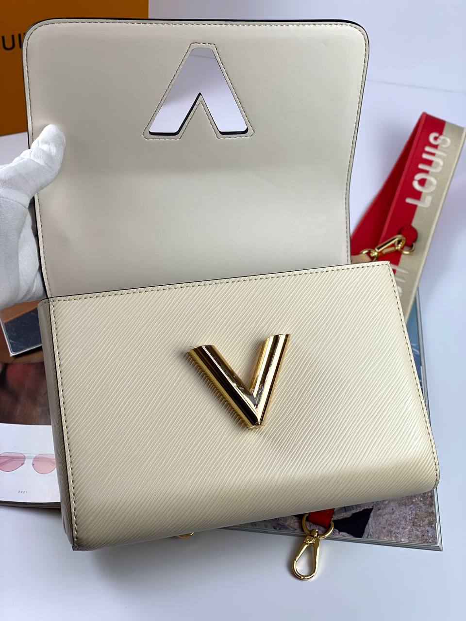 LO-LV bags 2644