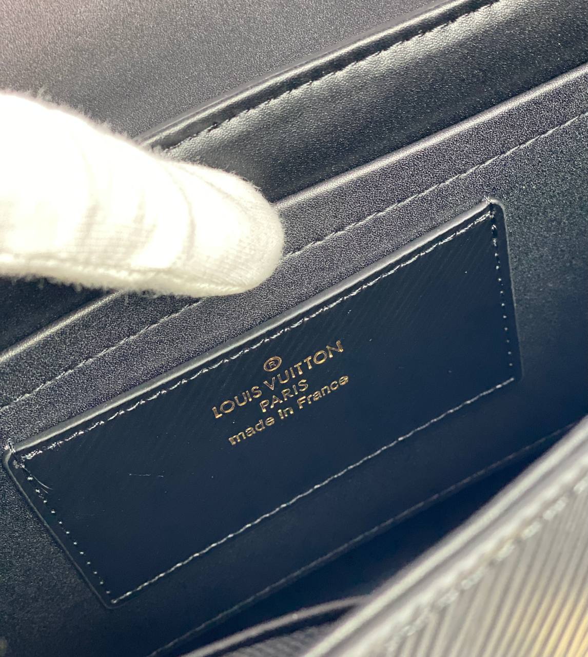 LO-LV bags 2643
