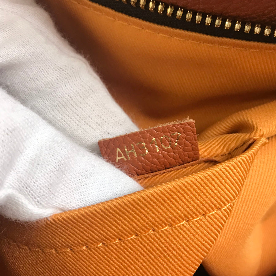 LO-LV bags 5543