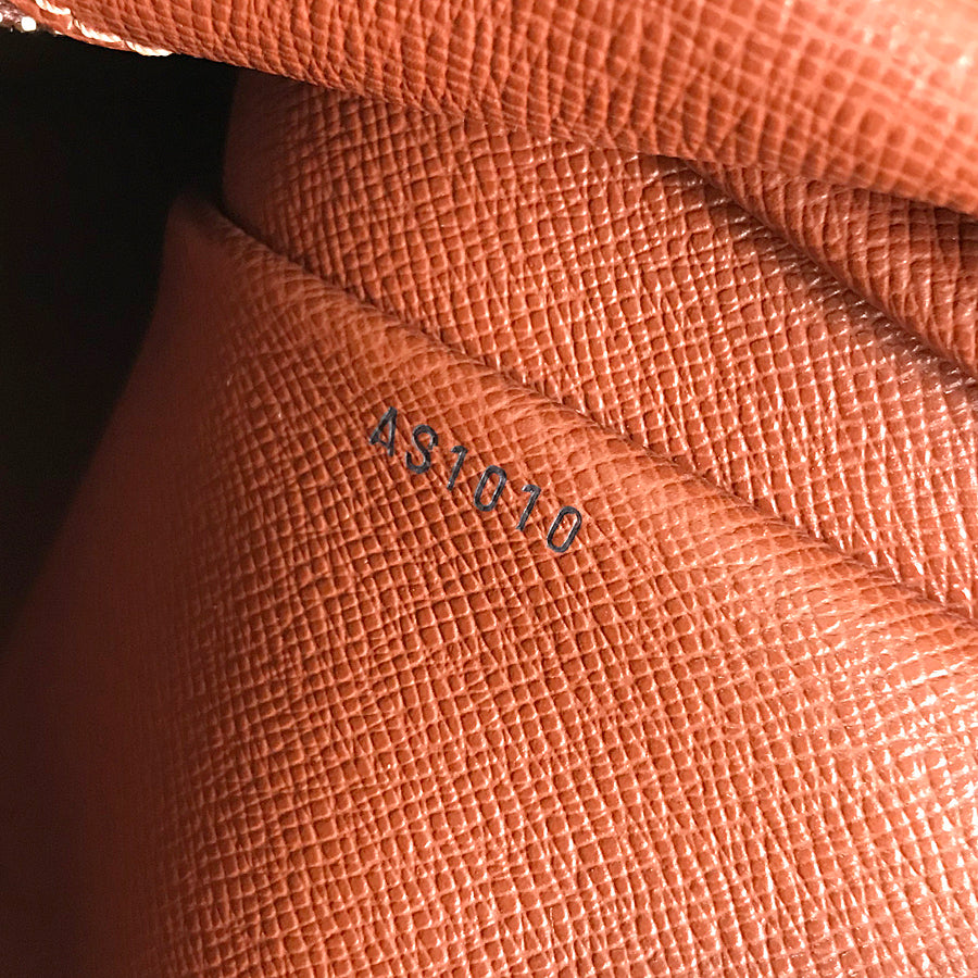 LO-LV bags 5382